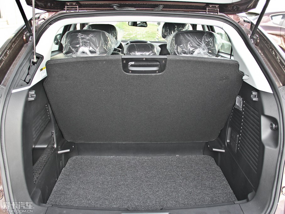 2014(yu)6 SUV 2.0T Ş