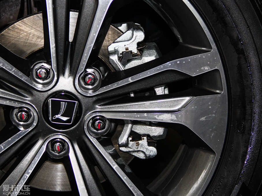 2014(yu)6 SUV 2.0T 