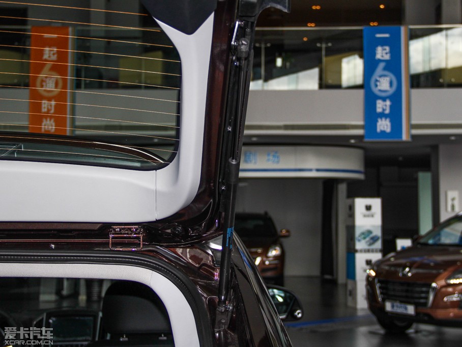 2014(yu)6 SUV 2.0T 