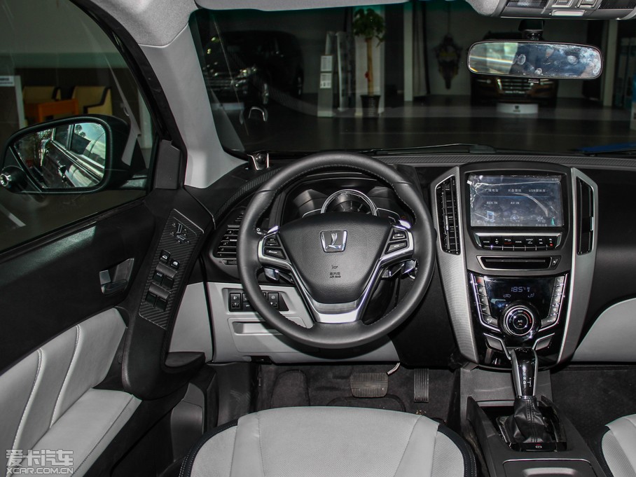 2014(yu)6 SUV 2.0T 