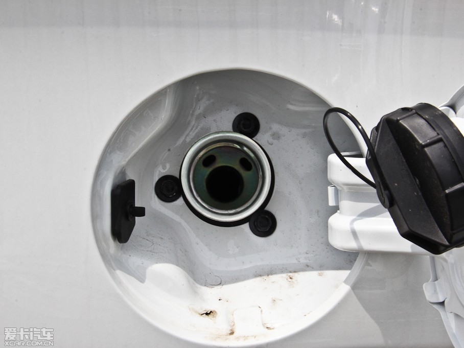 2014(yu)6 SUV 1.8T r(sh)а