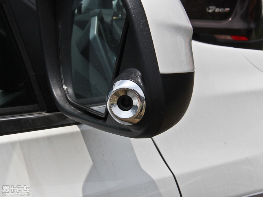 2014(yu)6 SUV 1.8T r(sh)а