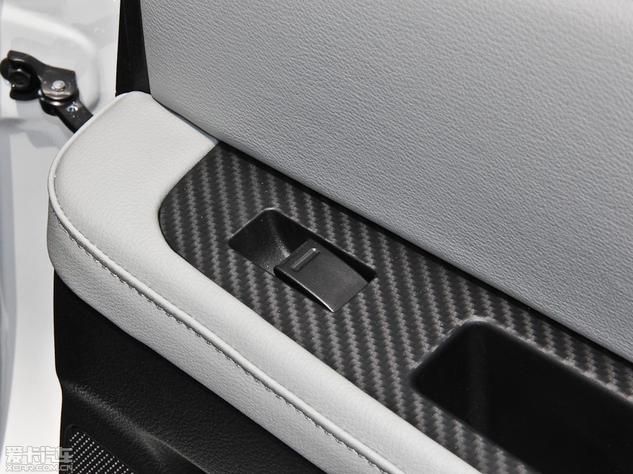 2014(yu)6 SUV 1.8T r(sh)а