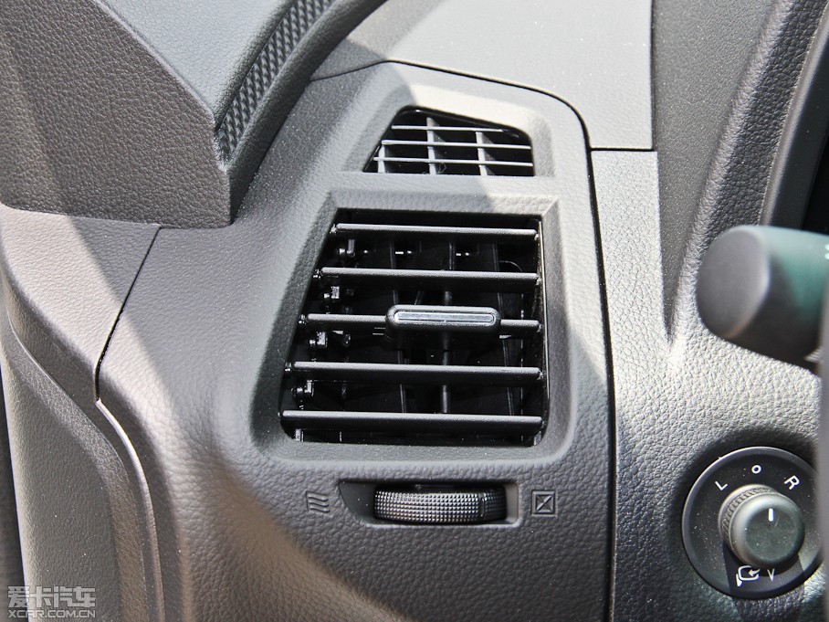 2014(yu)6 SUV 1.8T r(sh)а