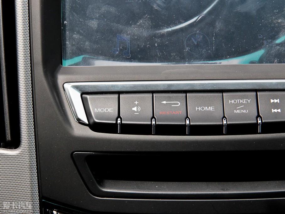 2014(yu)6 SUV 1.8T r(sh)а