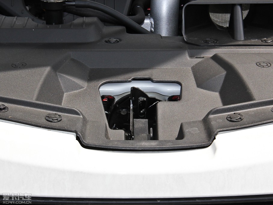 2014(yu)6 SUV 1.8T r(sh)а