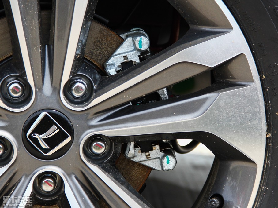 20146 SUV 2.0T Ş