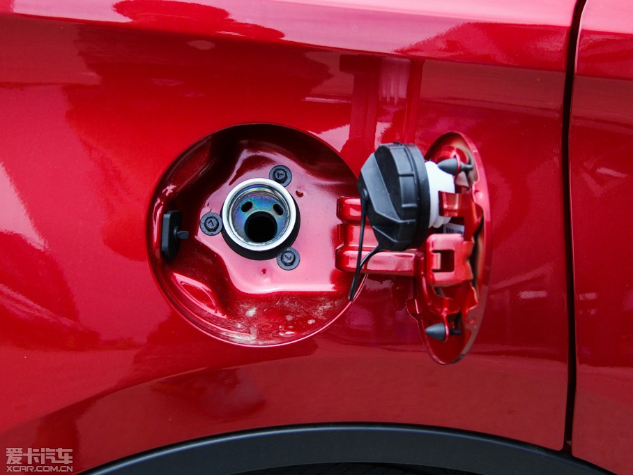 20146 SUV 2.0T Ş