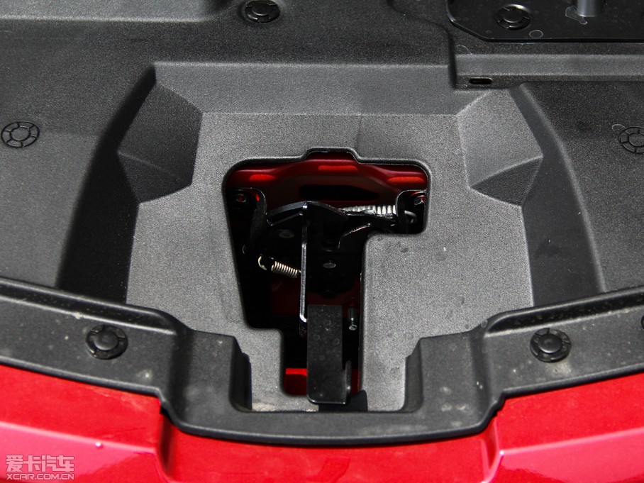 2014(yu)6 SUV 2.0T Ş