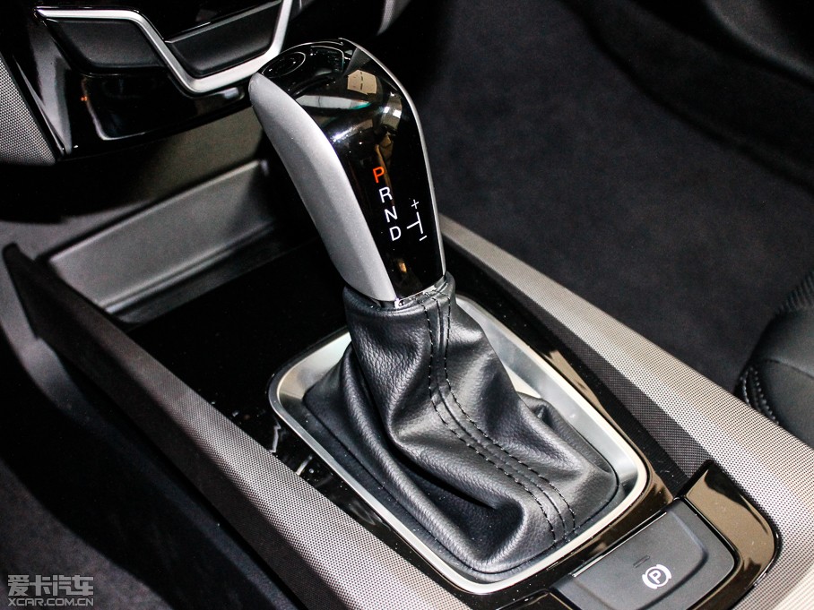 2014(yu)6 SUV 2.0T r(sh)а