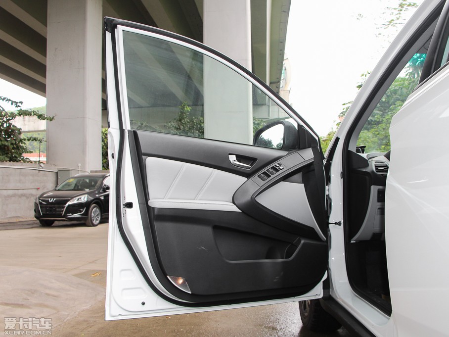 2014(yu)6 SUV 1.8T 