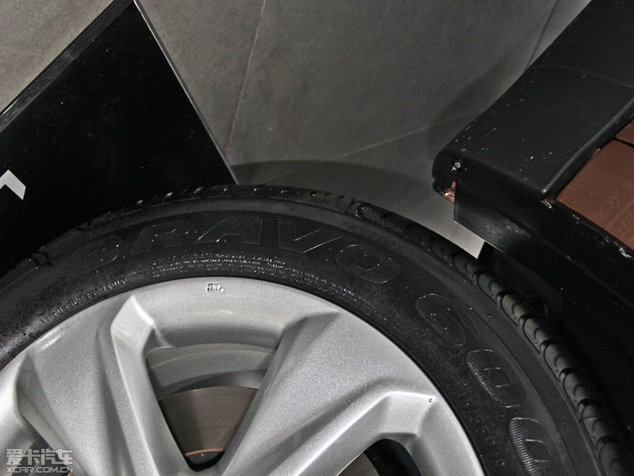 2014���7 SUV 2.2T ���(q��)�����