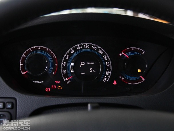 納智捷2014款大7 SUV