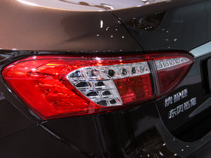 2014款荣耀导航版 1.8T 手动经典型 细节外观
