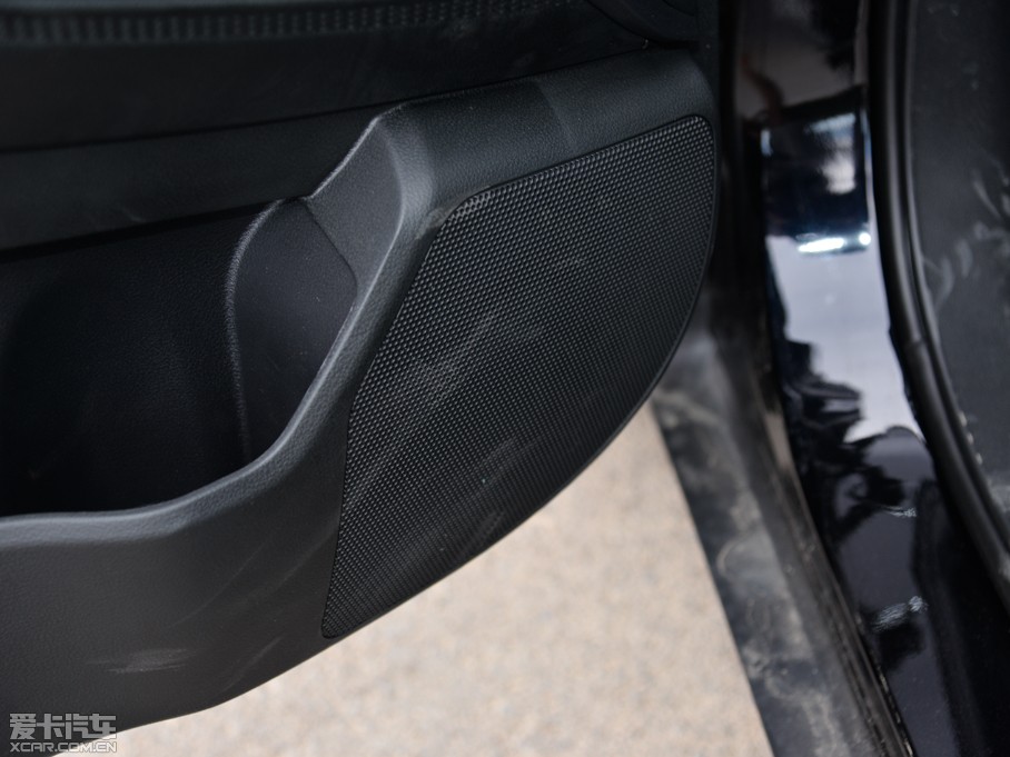 2015(yu)6 SUV 1.8T Ԅ(dng)r(sh)