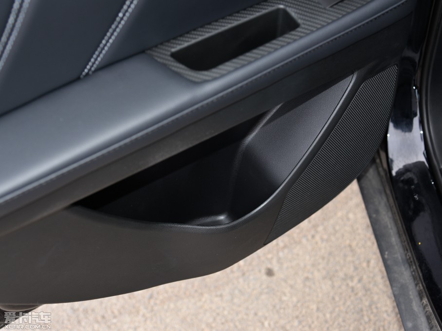 2015(yu)6 SUV 1.8T Ԅ(dng)r(sh)