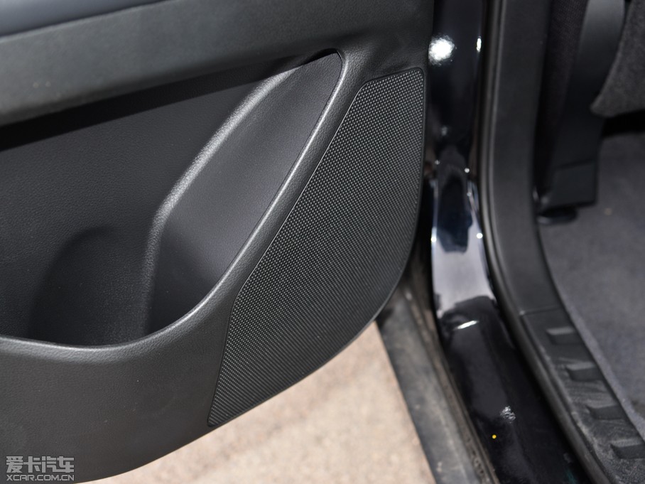 2015(yu)6 SUV 1.8T Ԅ(dng)r(sh)