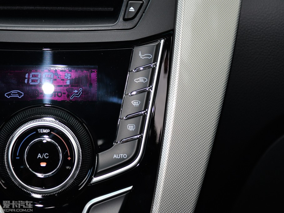 2015(yu)6 SUV 1.8T Ԅӕr