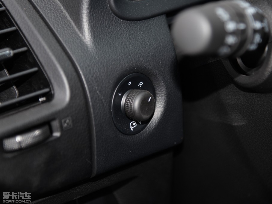 2015(yu)6 SUV 1.8T Ԅӕr