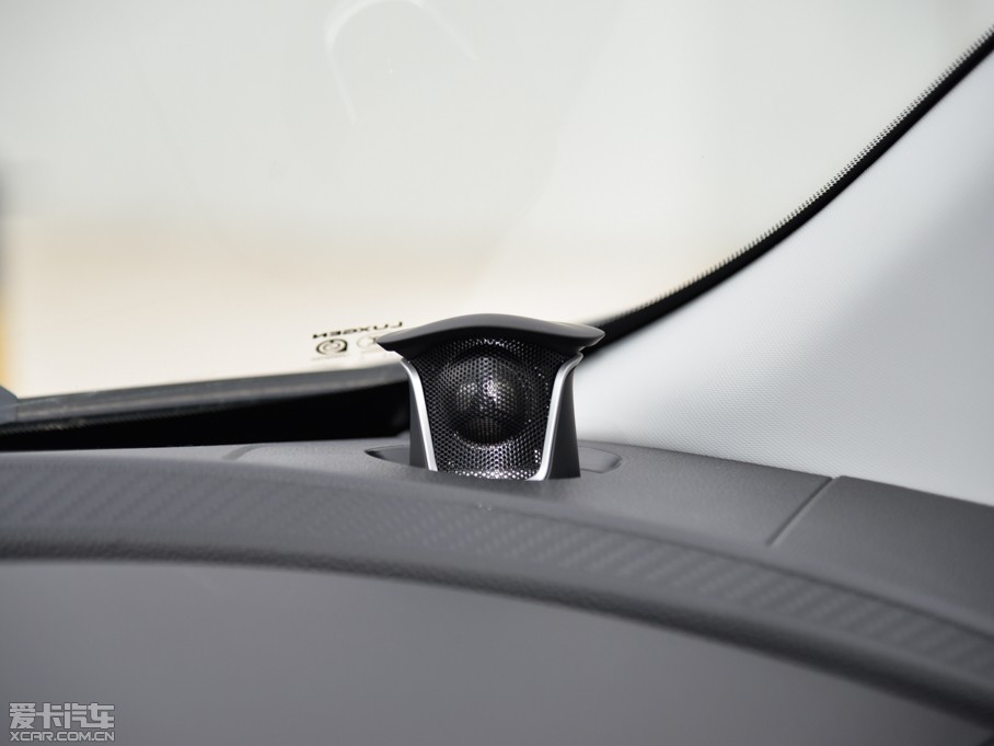 2015(yu)6 SUV 1.8T Ԅ(dng)r(sh)