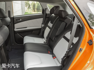 納智捷2015款優(yōu)6 SUV