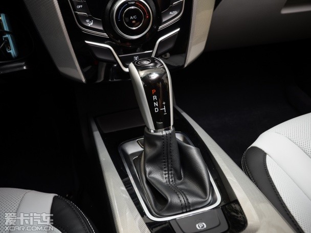 納智捷2015款優6 SUV