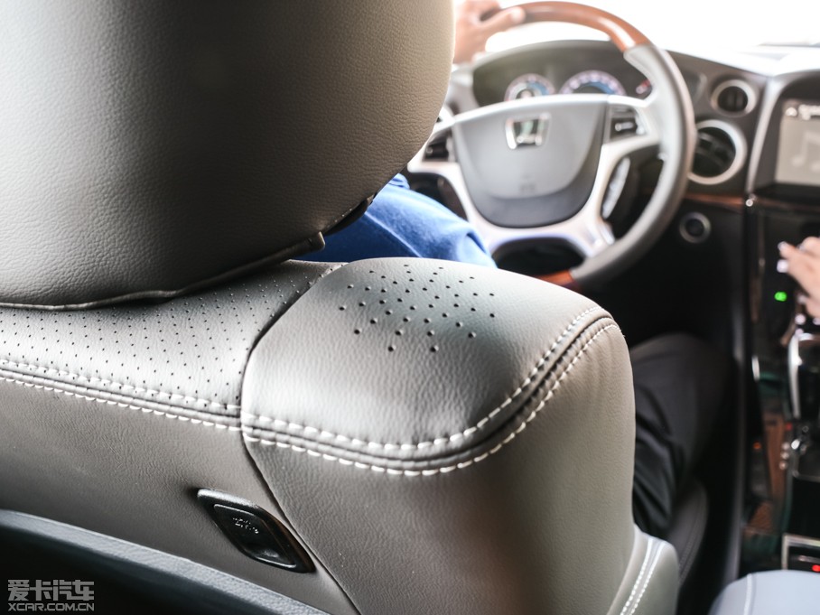 20157 SUV 2.2T (q)Ş