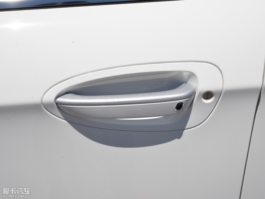 20157 SUV 2.2T (q)Ş