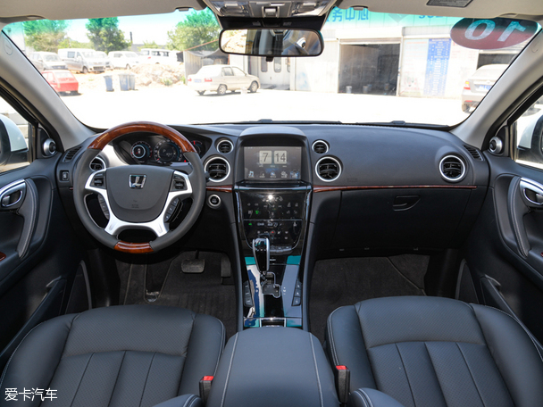 納智捷2015款大7 SUV