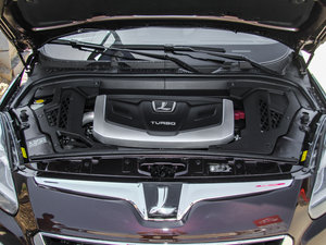 2015款2.2T 四驱旗舰型 发动机