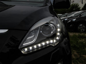 20152.2T (q)Ş (x)(ji)^(gun)