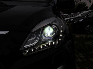 20152.2T (q)Ş (x)(ji)^(gun)