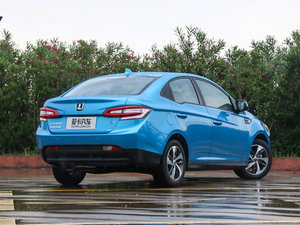 2016款1.6L CVT旗舰型 整体外观