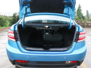 2016款1.6L CVT旗舰型 空间座椅