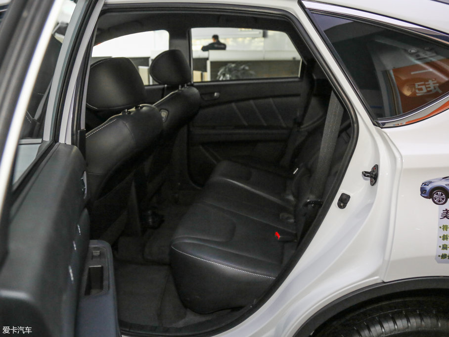 2017(yu)6 SUV 1.8T Ԅ(dng)Ƽֵ