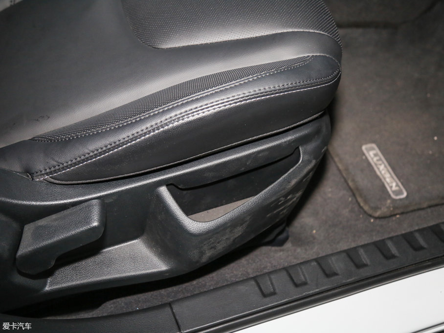 20176 SUV 1.8T ԄӿƼֵ