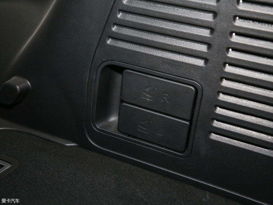 20176 SUV 1.8T ԄӿƼֵ