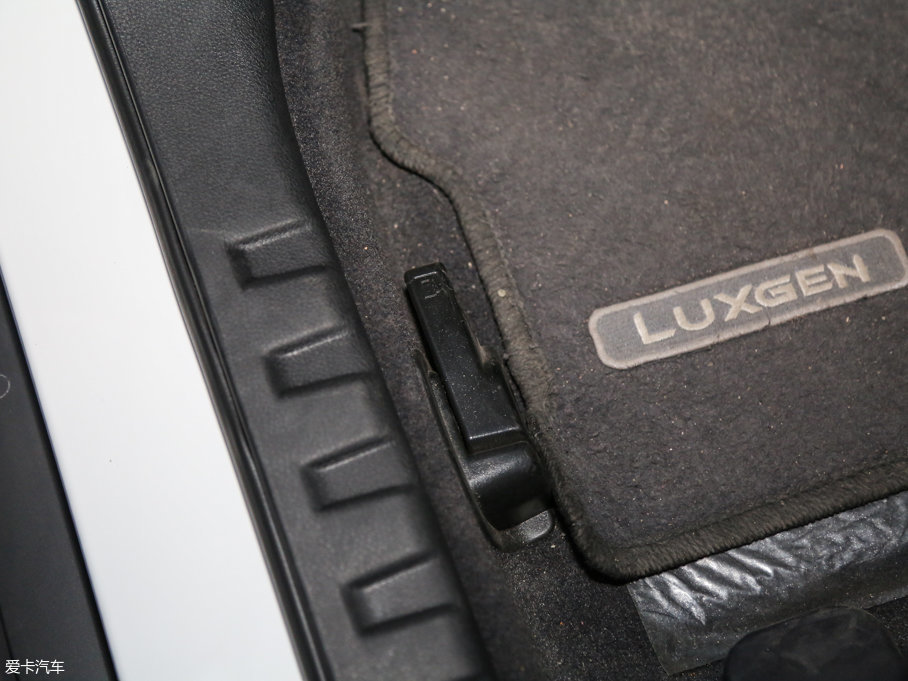 2017(yu)6 SUV 1.8T ԄӿƼֵ