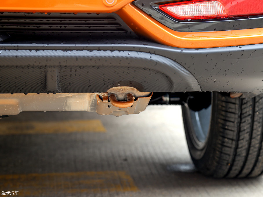 2017(yu)6 SUV Ŀ 1.6T Ԅ(dng)Ş