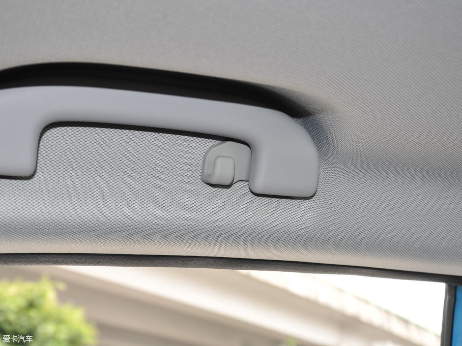 2017(yu)6 SUV 1.8T Ԅ(dng)r(sh)(j) 