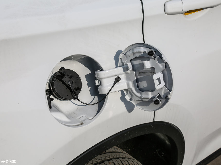 2017(yu)6 SUV Ŀ 1.6T Ԅ(chung)