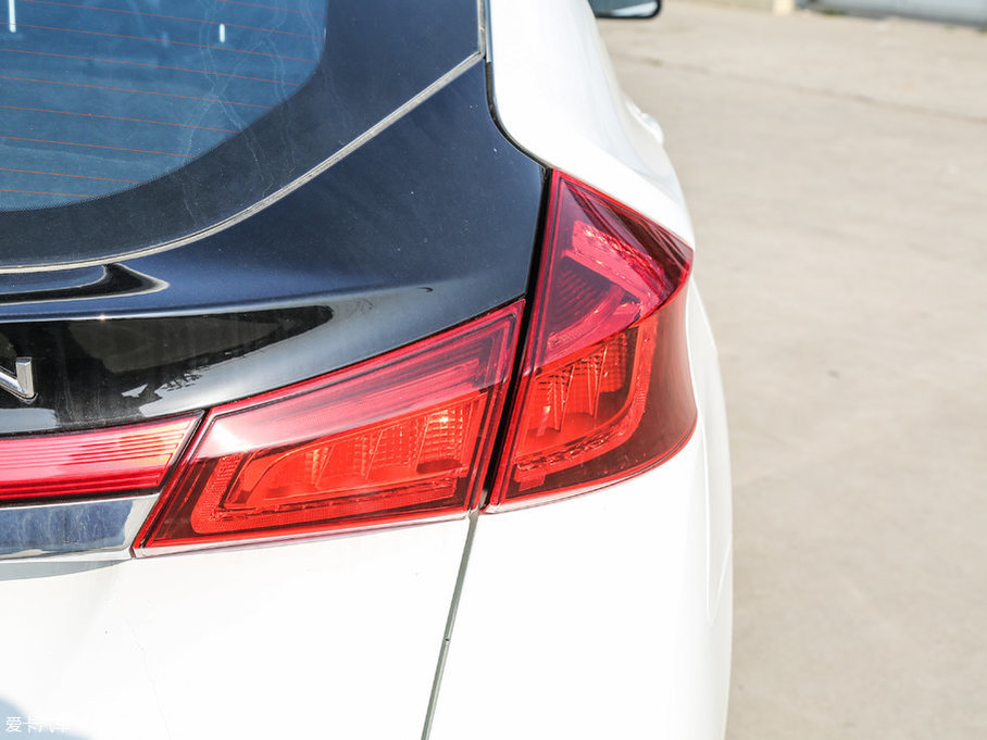 20176 SUV Ŀ 1.6T Ԅ