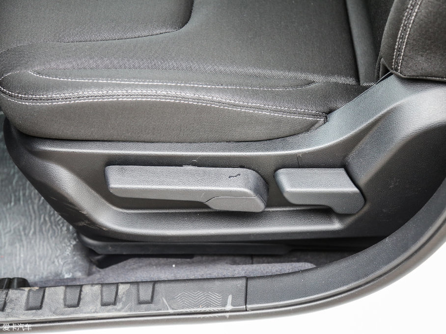 20176 SUV Ŀ 1.6T Ԅ