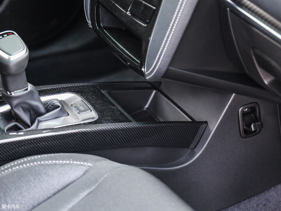 20176 SUV Ŀ 1.6T Ԅ