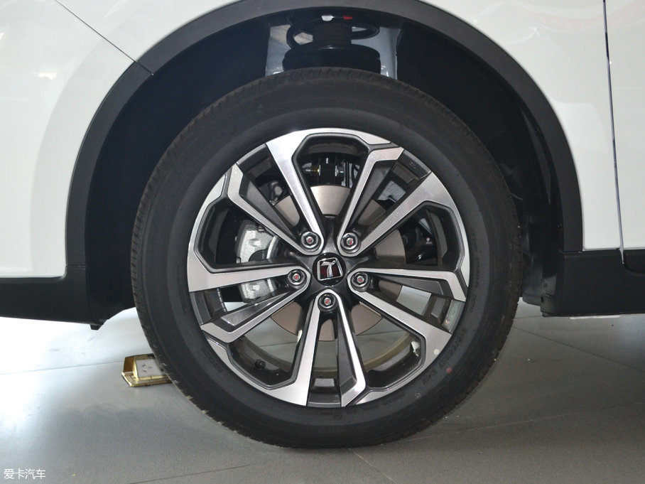 2017(yu)6 SUV Ŀ 1.6T Ԅ(dng)r(sh)