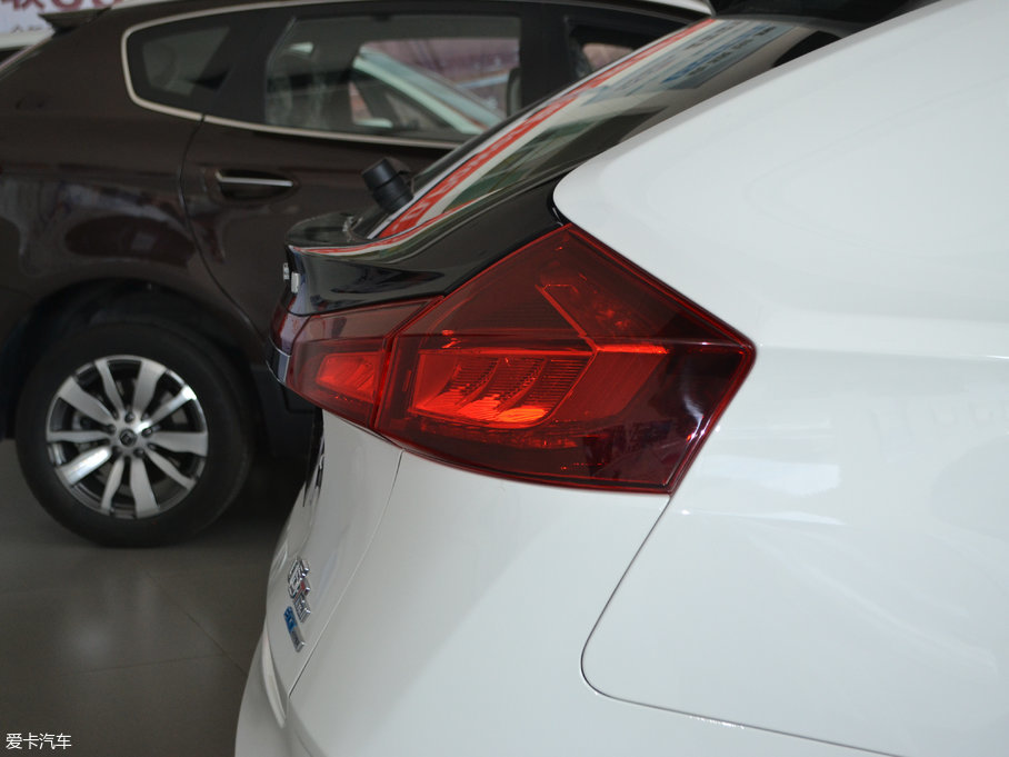 20176 SUV Ŀ 1.6T Ԅӕr