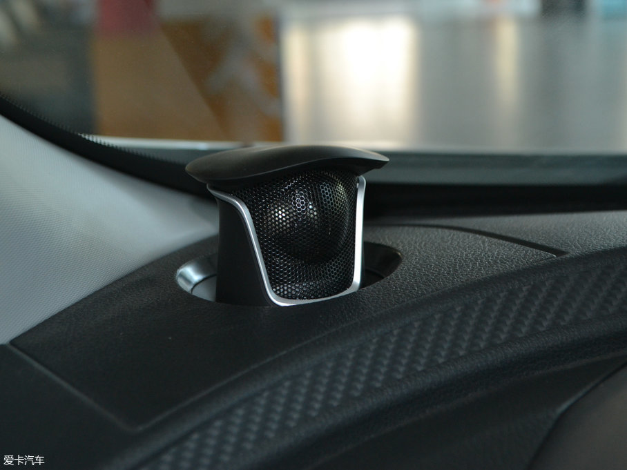 2017(yu)6 SUV Ŀ 1.6T Ԅӕr