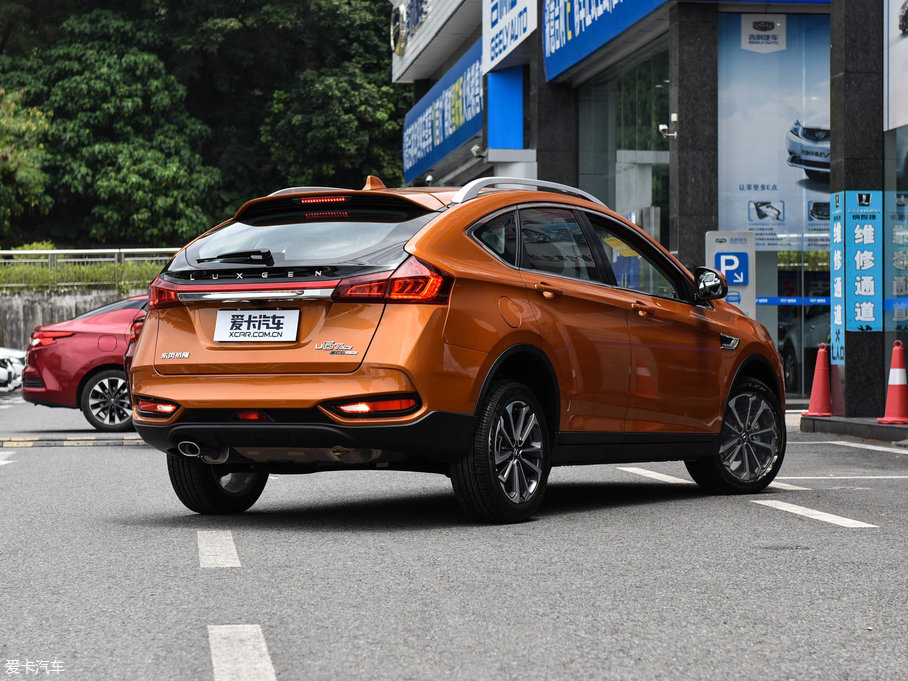 2017(yu)6 SUV Ŀ 1.6T Ԅ(dng)r(sh)