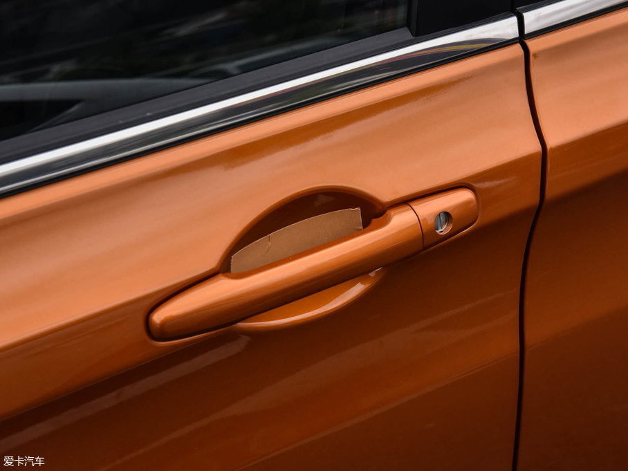 2017(yu)6 SUV Ŀ 1.6T Ԅӕr(sh)