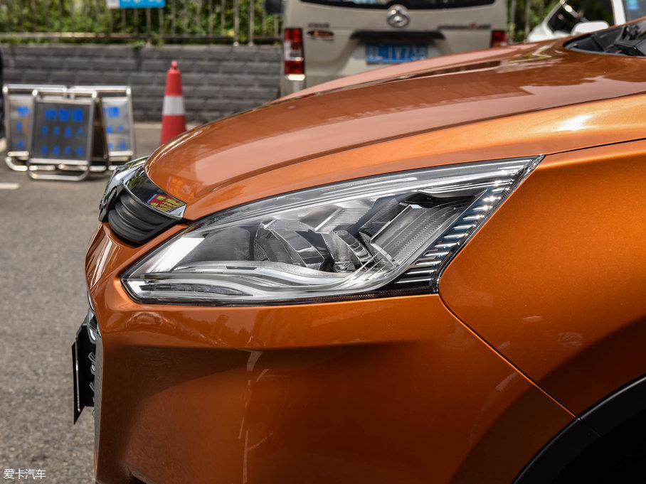 2017(yu)6 SUV Ŀ 1.6T Ԅӕr